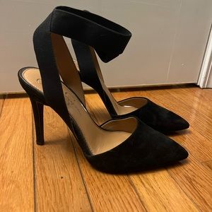 Black Jessica Simpson heels